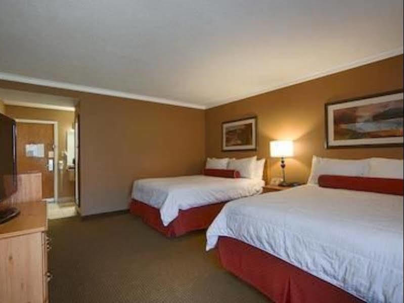 Best Western Andersen'S Inn Санта-Нелла Экстерьер фото